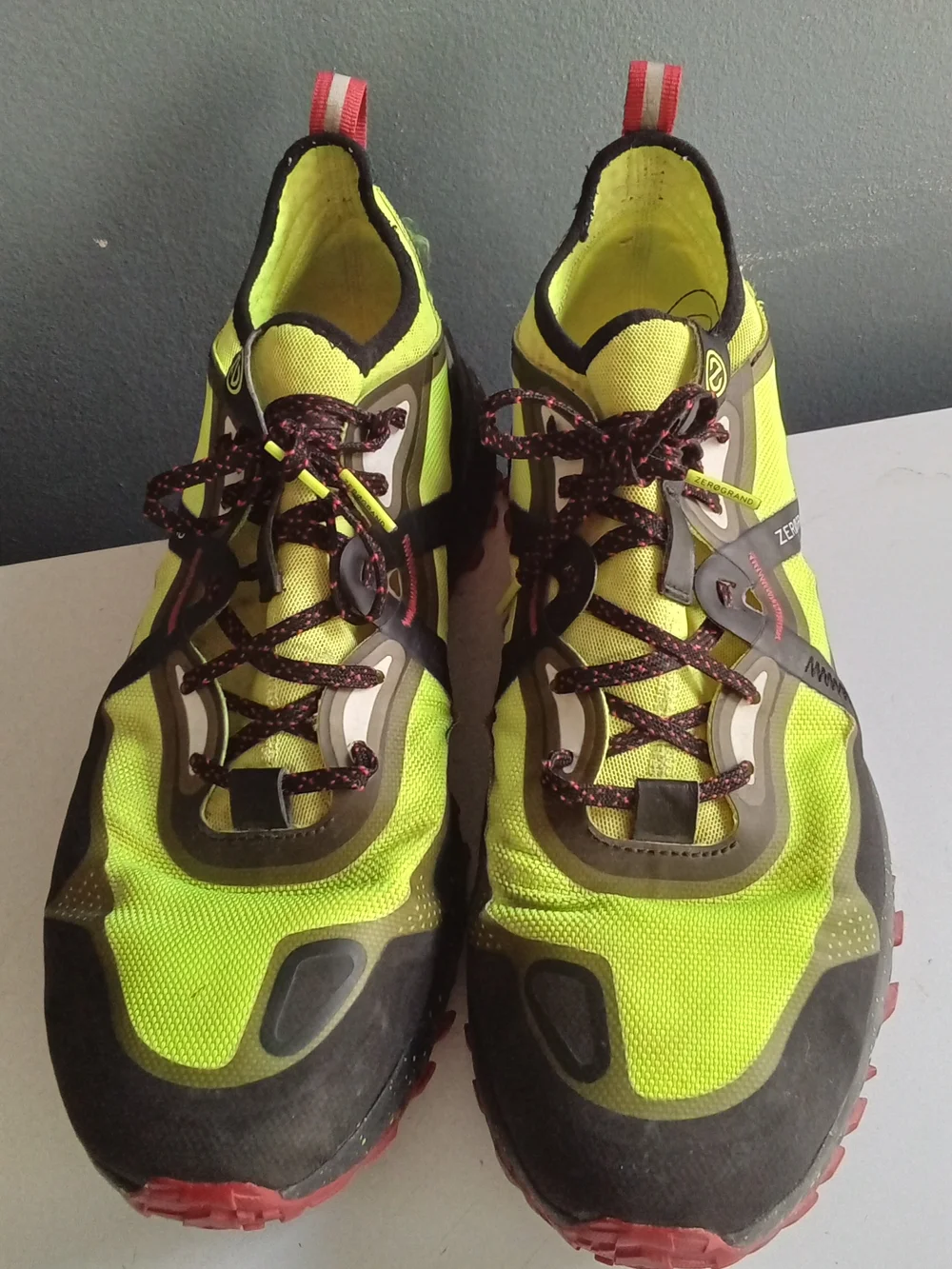Cole Haan Zerogrand Outpace Neon Yellow Black Running Shoes Mens‎ C32106